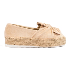 Espadrillas in camoscio sulla piattaforma con un fiocco Shelovet beige