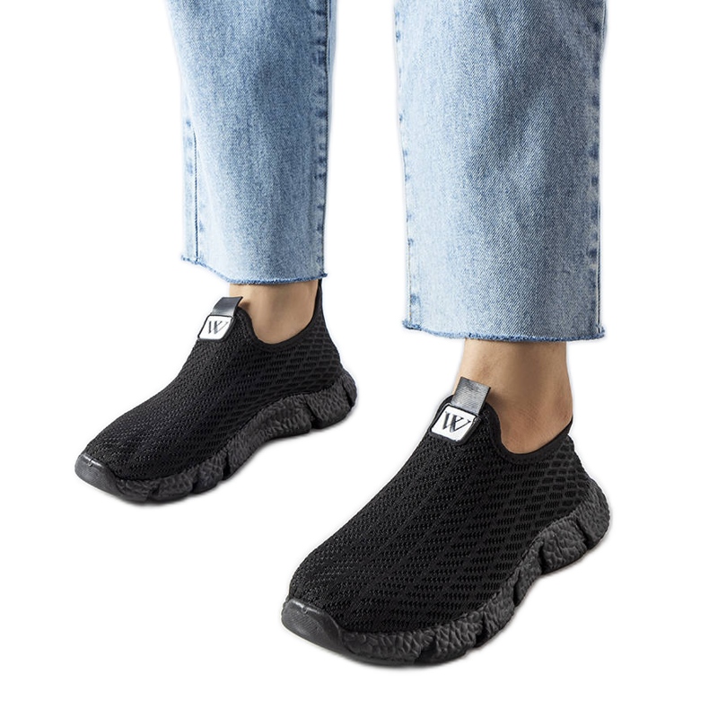 Sneaker senza lacci di colore nero di Yellville