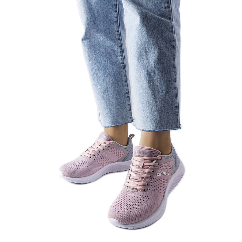 News Sneakers sportive rosa di Nairene