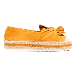 Espadrillas in camoscio con plateau e fiocco di Shelovet color cammello giallo