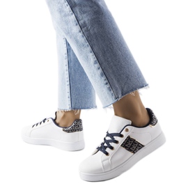 Inna Sneakers bianche con tomaia decorata di Sauriol bianca