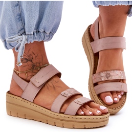Vinceza Sandali in pelle da donna con velcro rosa look fresco