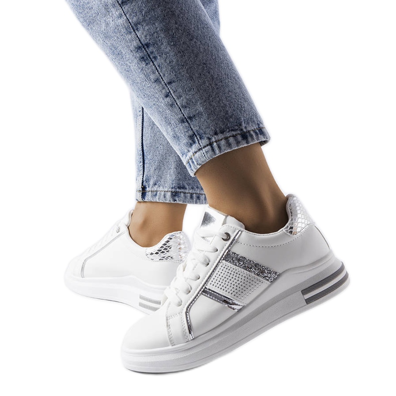 Sneakers bianche decorate con strass Xarles bianca