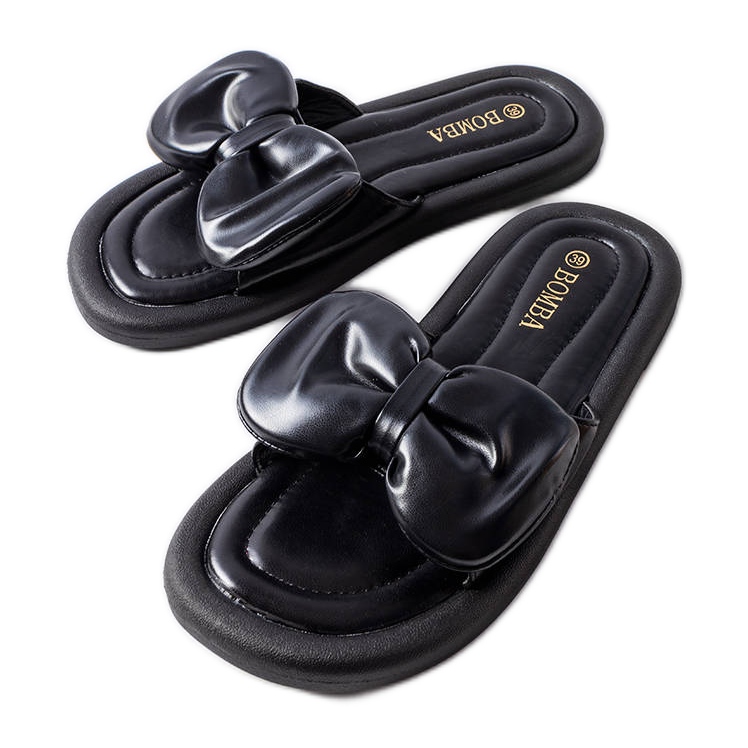 Pantofole nere con fiocco di Lende nero
