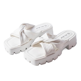 Ciabatte Dubé bianche con suola trattore beige