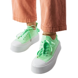 Sneakers verdi con tomaia elasticizzata di Jardine verde