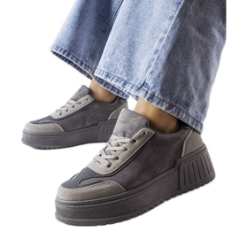 Sneakers con plateau di colore grigio di Fabienne