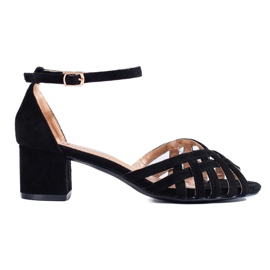 Sandalo Shelovet in camoscio nero con tacco basso