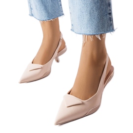 Sandali beige con tacco basso di Gougeon
