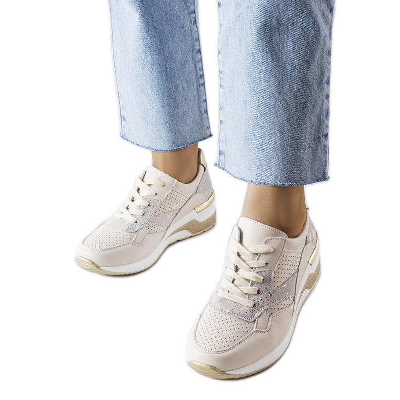 Goodin Sneakers traforate beige di Manfrin