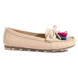 Mocassini boho in camoscio beige con nappine di Shelovet