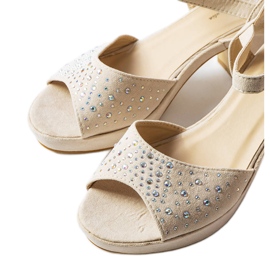 Sandali a blocchi beige di Beltane