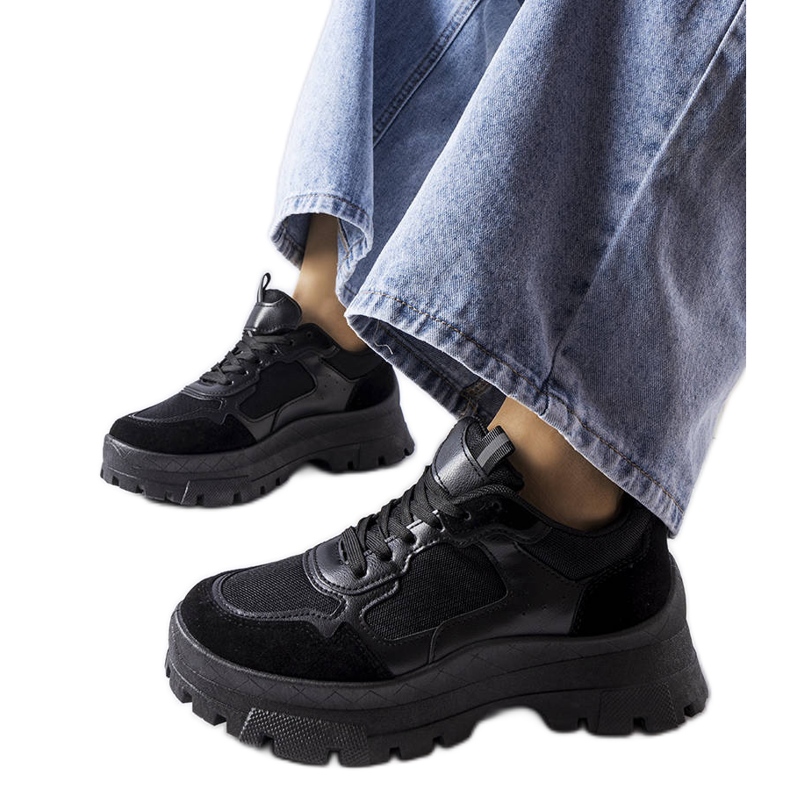 Chunky sneakers nere di Mikeladze nero