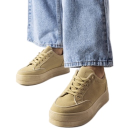 Sneaker beige con plateau di Amathymes