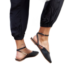 Ballerine nere con tacco aperto di Lazzaro nero