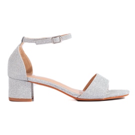 Eleganti sandali con tacco basso in glitter argento di Shelovet