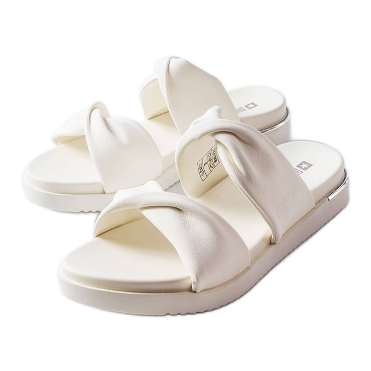 Pantofole bianche Big Star LL274A121 bianca