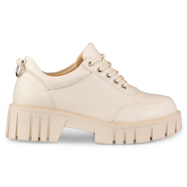 Scarpa in ecopelle beige