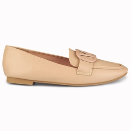 Scarpe da donna beige scuro realizzate in ecopelle
