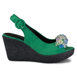 Sandali con zeppa verdi con perline verde