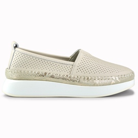 Scarpe da donna in pelle traforata beige