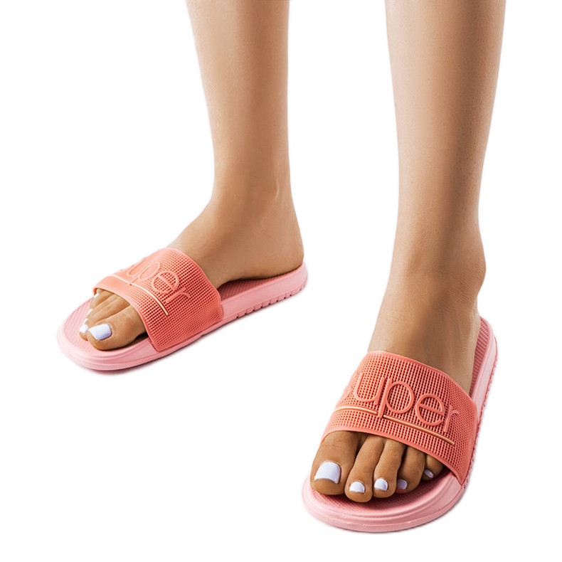 Pantofole in gomma rosa di Azelio