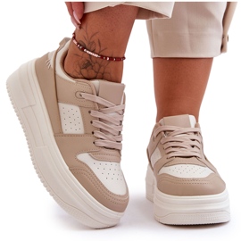 FJ1 Scarpe Sportive Da Donna Su Una Piattaforma Massiva Beige Belisso