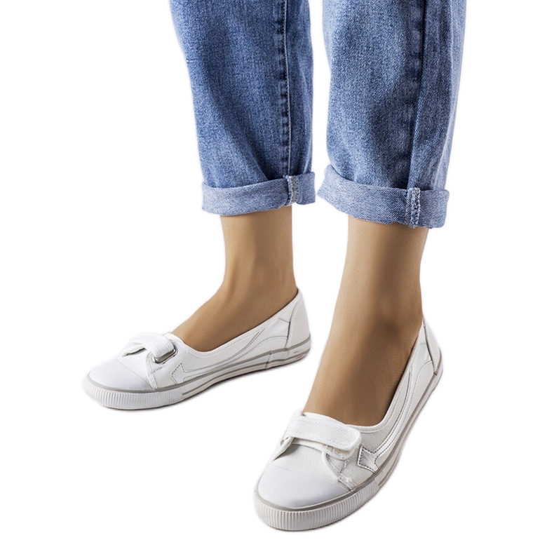 Inna Sneakers bianche in tessuto di Winifred 8826 White rosso