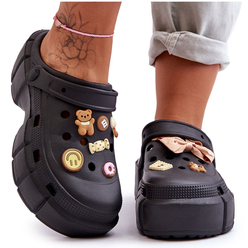 Ciabatte in gommapiuma da donna Crocs con abbellimenti Black Marlett nero