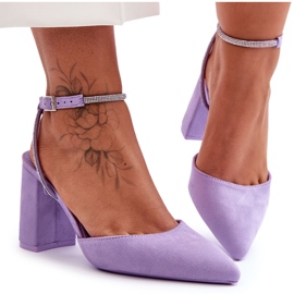 Décolleté In Camoscio Con Cinturino Decorativo Viola Lirosa