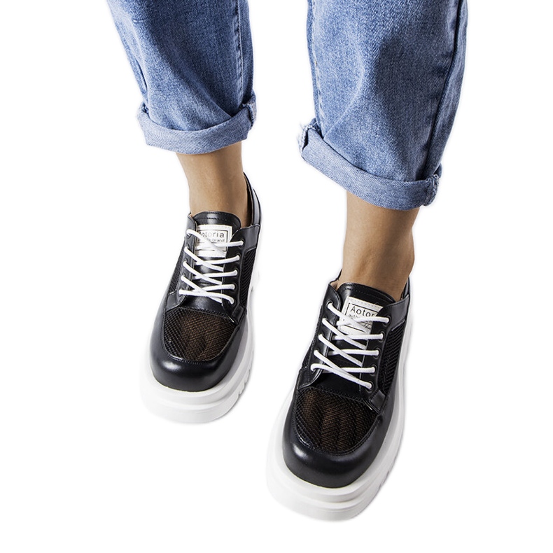 Inna Massicce scarpe Tasmin nere traforate nero