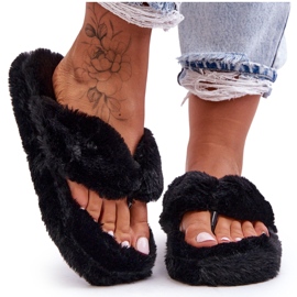 Pantofole da donna in pelliccia Pantofole nere Elma nero