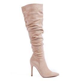 Stivali da donna in camoscio beige di Shelovet