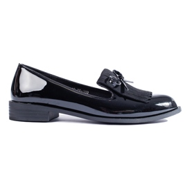 Mocassino Shelovet laccato nero con nappine
