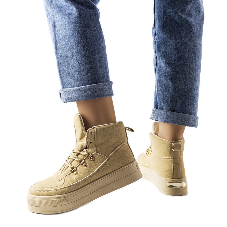 Stivali beige con plateau e lacci di Jolin