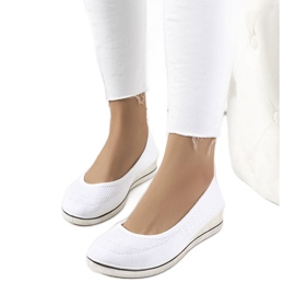 Sneaker Loane bianche con zeppa bianco
