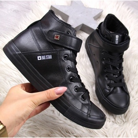 Scarpe da ginnastica isolate nere Big Star V274542F nero