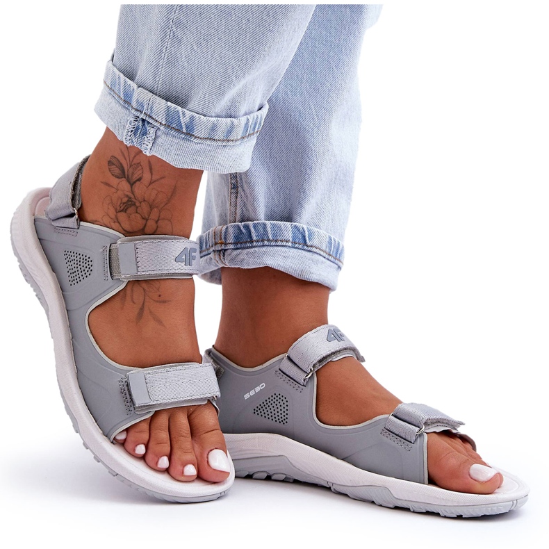Sandali Sportivi Donna 4F 4FSS23FSANF016-27S Grigio