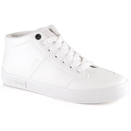 Scarpe sportive da uomo isolate per la caviglia bianche Big Star KK174347 bianco