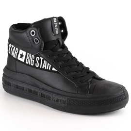 Scarpe sportive isolate nere Big Star MM274010 nero