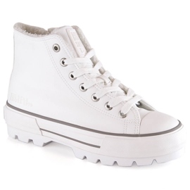 Sneakers isolata sulla piattaforma bianca Big Star MM274037