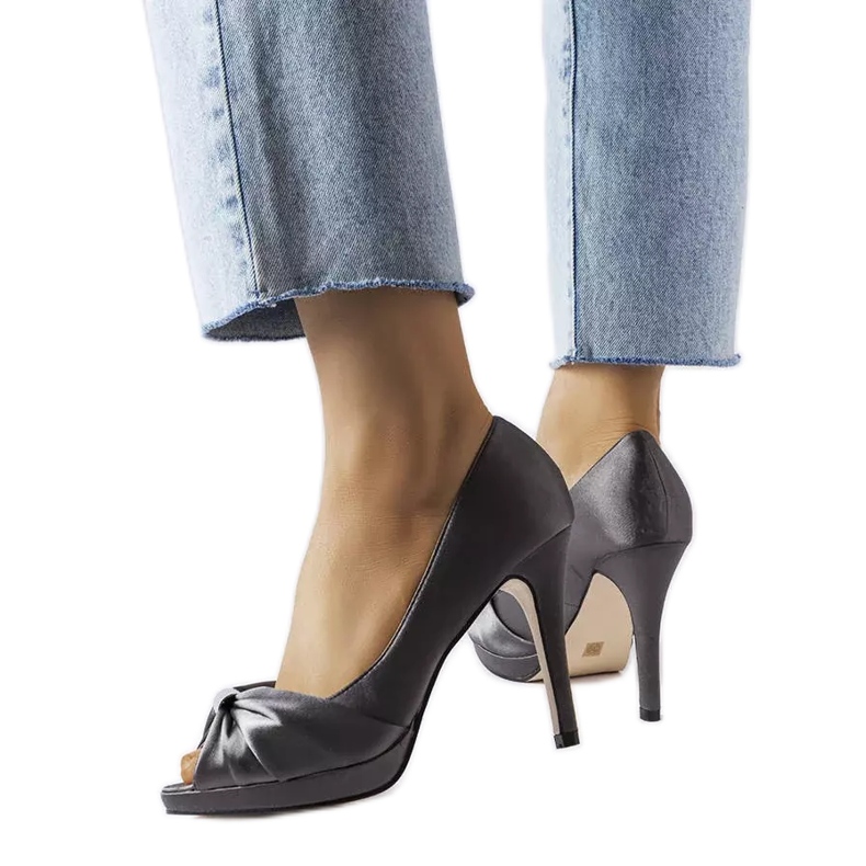 Scarpe con tacco spuntate grigie di Paré grigio