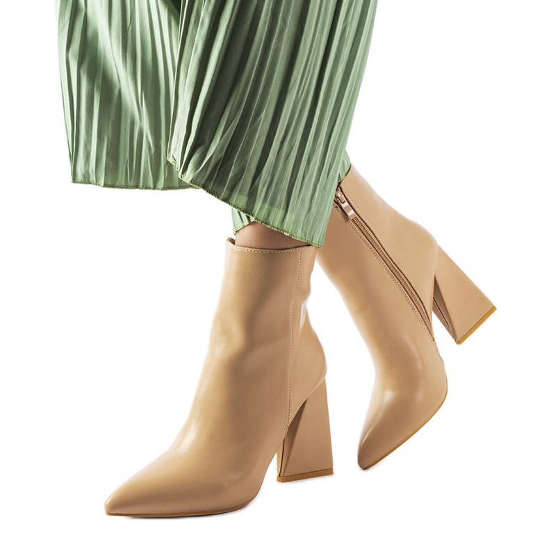 Stivaletti beige di Abelina