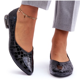 PD1 Scarpe con tacco piatto Vaani in pelle Nere Vaani nero