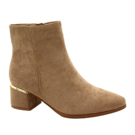 Evento Stivali in pelle scamosciata con decorazione oro, Beige 23BT35-6420