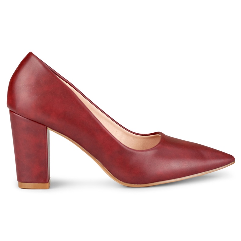 Décolleté bordeaux su un comodo tacco rosso