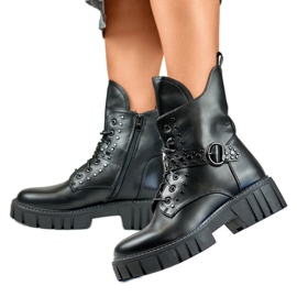 Stivali rock da donna con fibbia decorativa nero