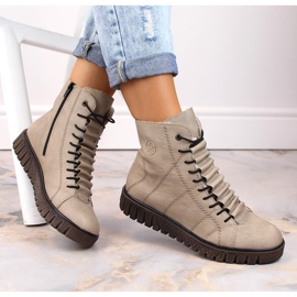 Comodi stivali isolanti beige da donna Rieker Y3420-60