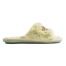 Pantofole verde oliva con pelliccia e cristalli di Shelovet