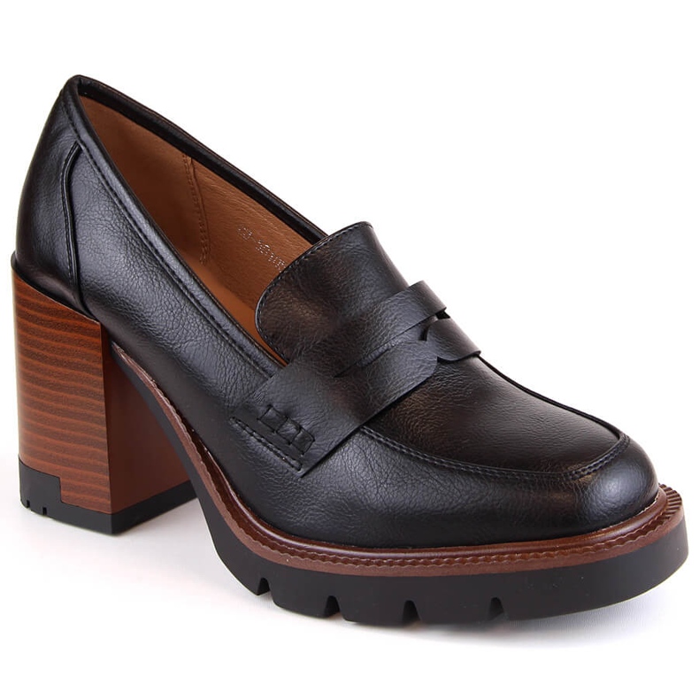 Scarpe da donna a punta e plateau nere Vinceza 58105 nero